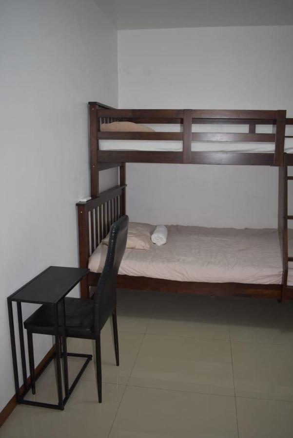 Affordable Makati Apt Manila Exterior foto