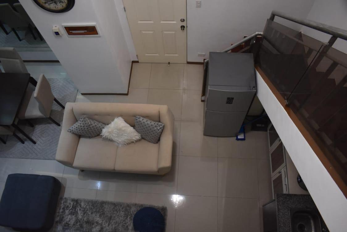 Affordable Makati Apt Manila Exterior foto