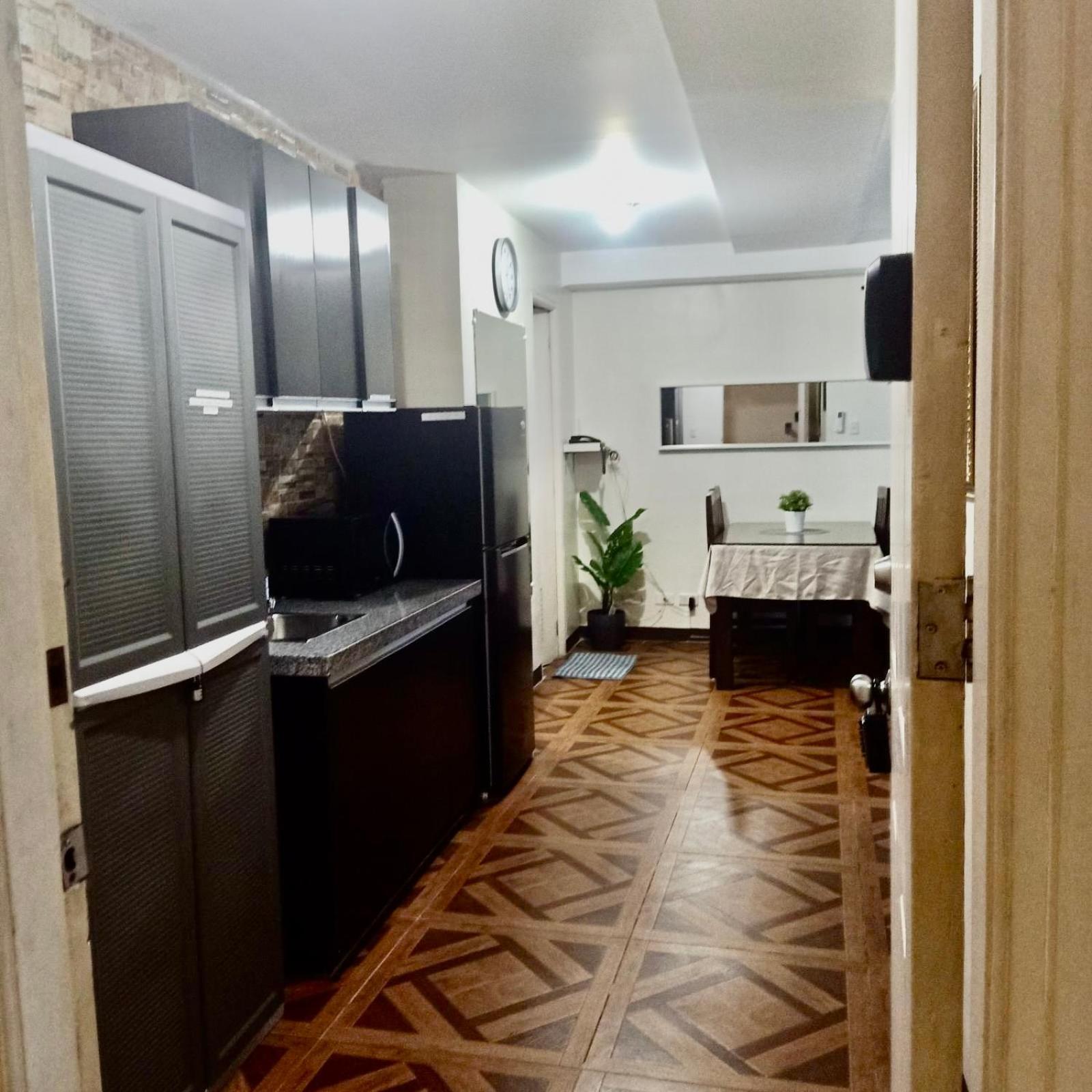 Affordable Makati Apt Manila Exterior foto